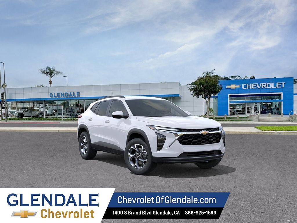 2026 CHEVROLET Trax