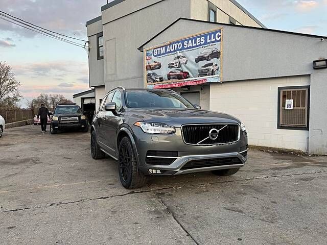 2017 VOLVO XC90