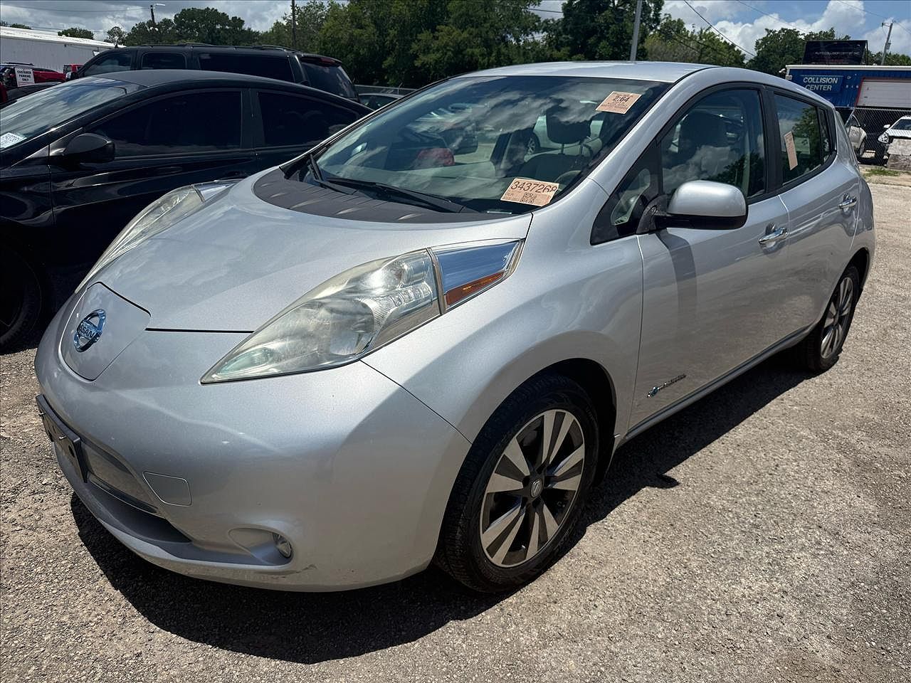 2015 NISSAN Leaf