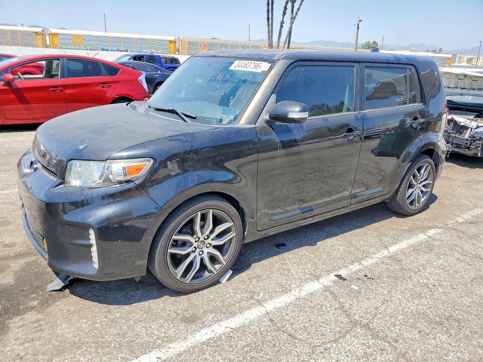 2013 TOYOTA SCION