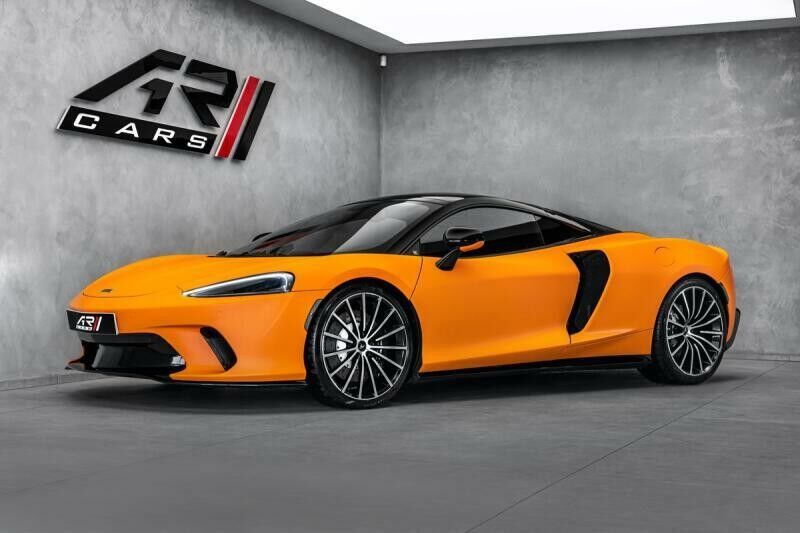 2020 MCLAREN GT