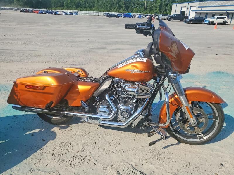 2014 HARLEY DAVIDSON Street Glide