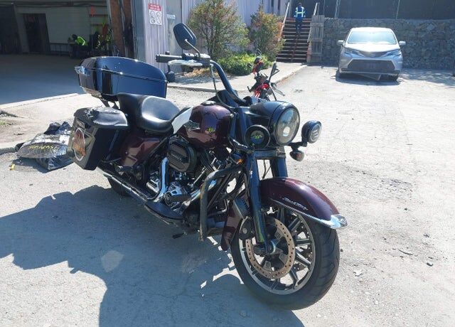 2016 HARLEY DAVIDSON FLHR / Road King