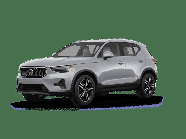 2025 VOLVO XC40