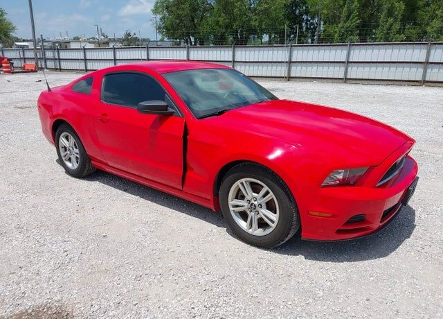 2013 FORD Mustang