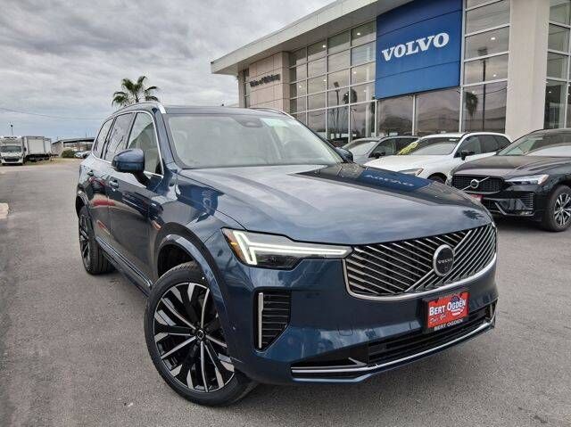 2026 VOLVO XC90