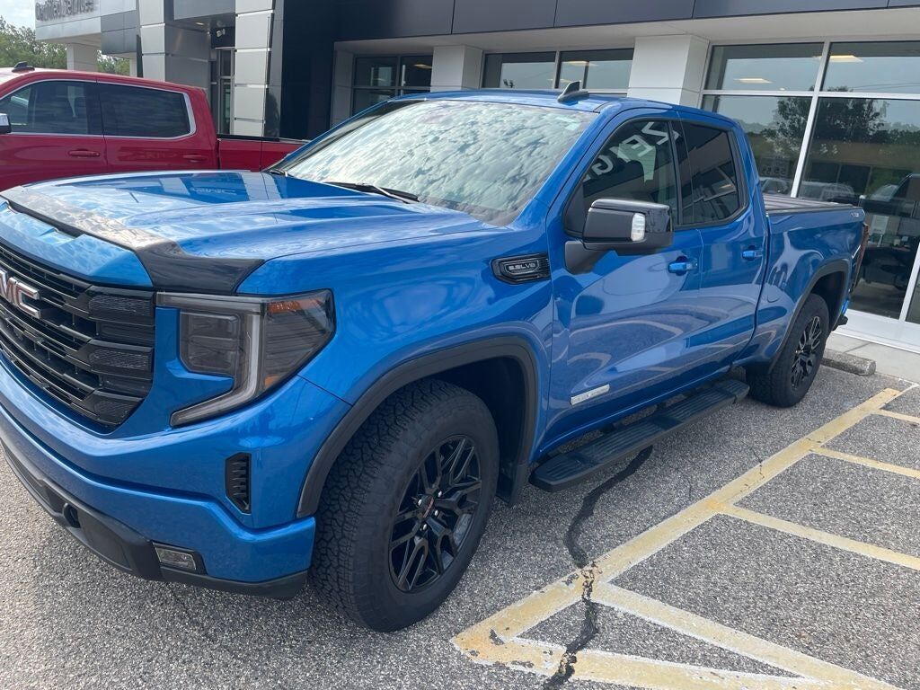 2023 GMC Sierra