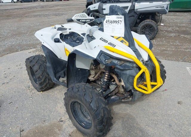 2023 CAN-AM Renegade