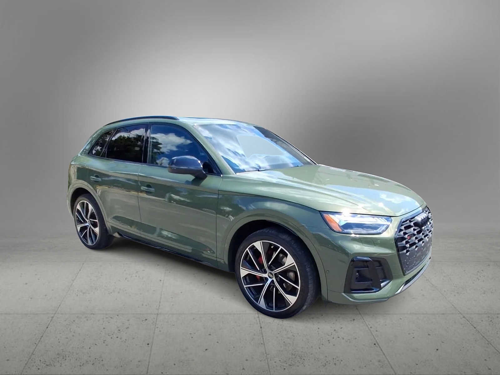 2023 Audi SQ5