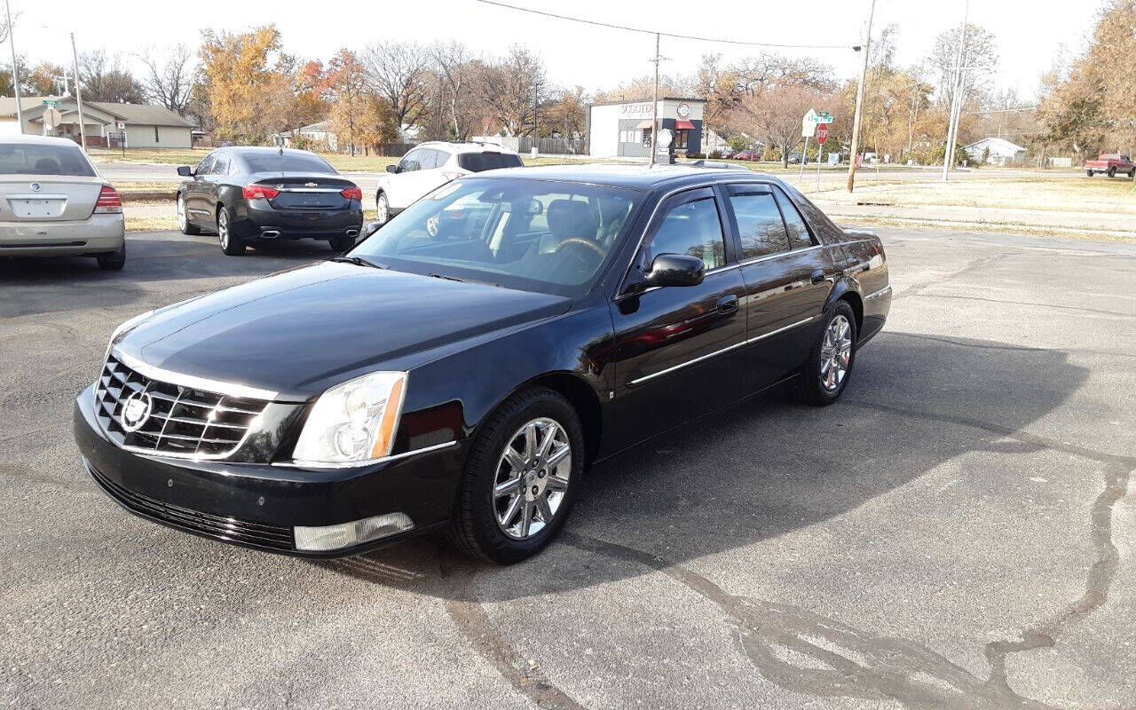 2010 CADILLAC DTS