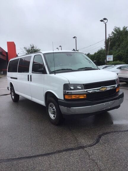 2024 CHEVROLET Express