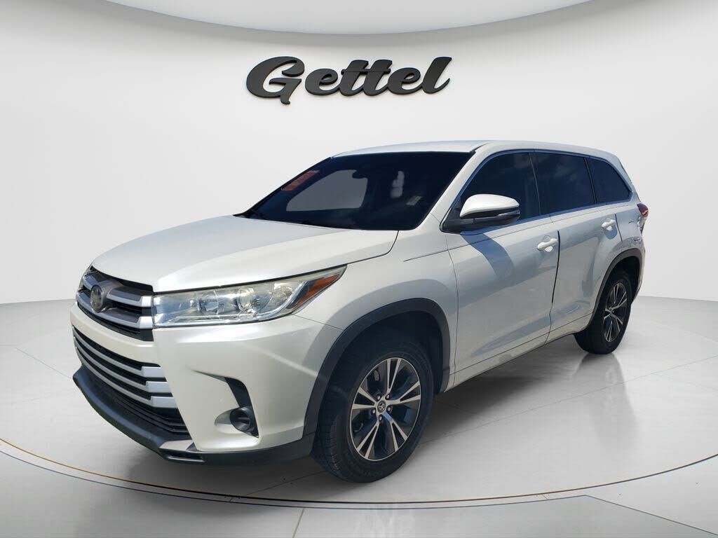 2018 TOYOTA Highlander