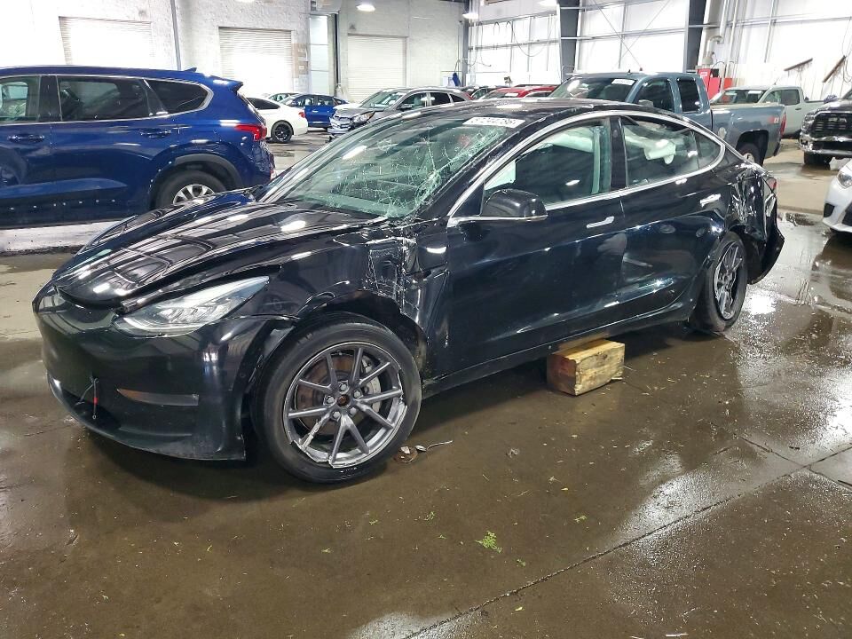 2018 TESLA Model 3
