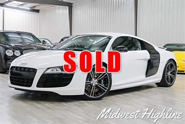 2012 AUDI R8