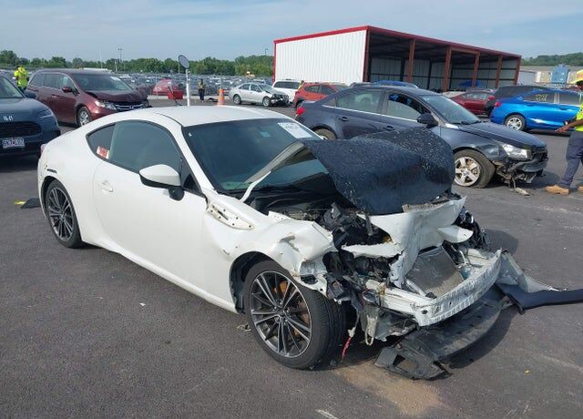 2013 TOYOTA Scion