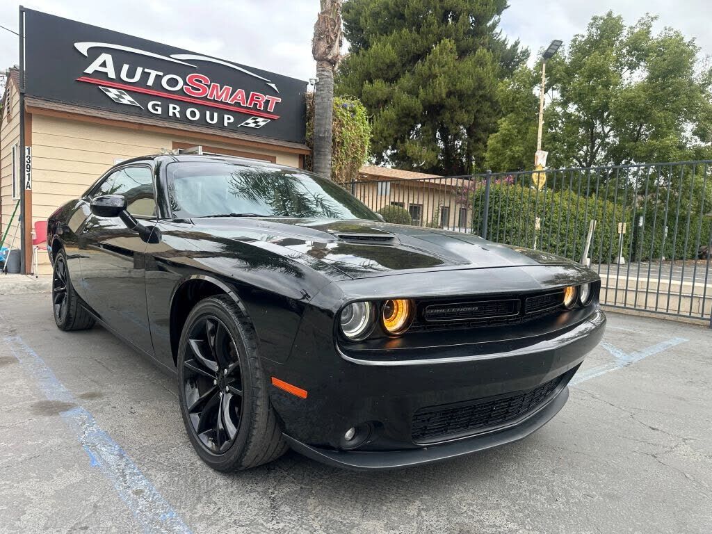 2016 DODGE Challenger