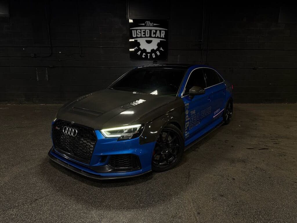 2017 AUDI RS3