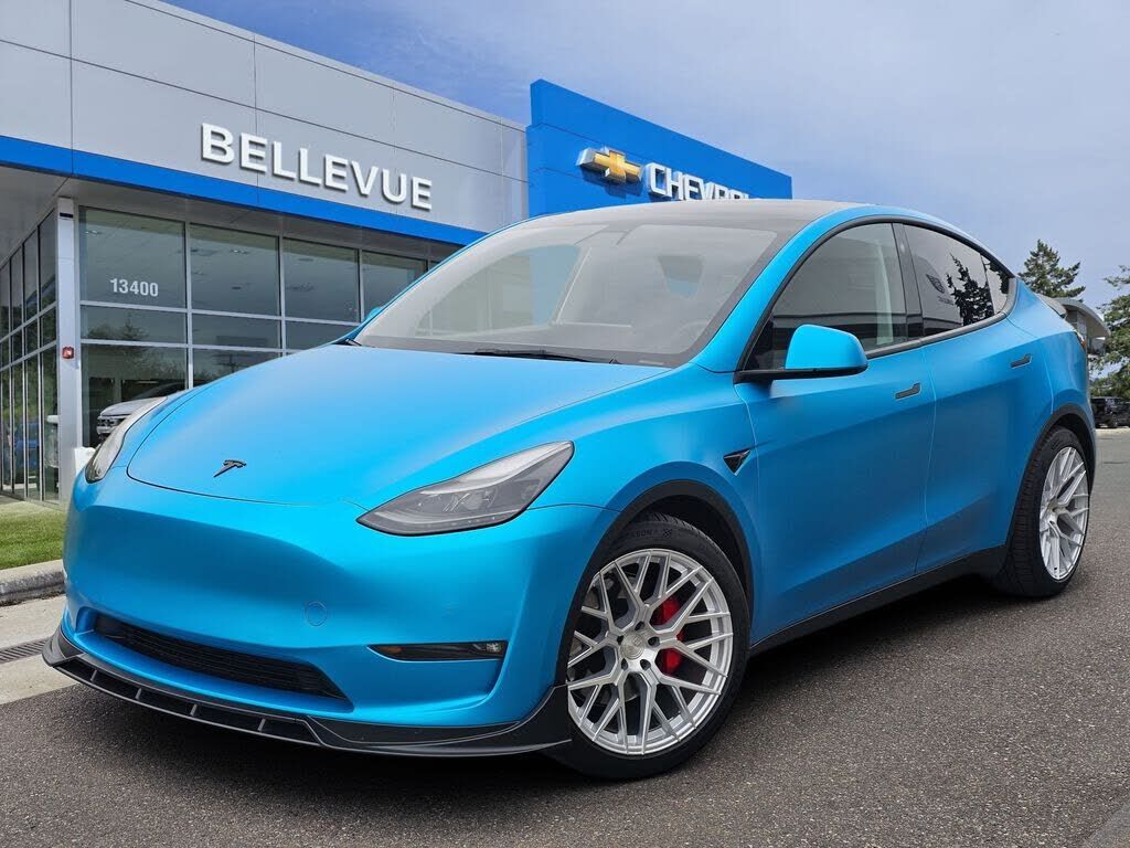 2022 TESLA Model Y