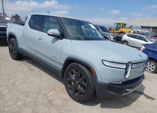 2023 RIVIAN R1T