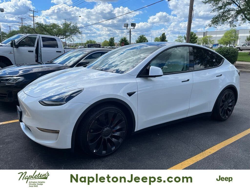 2022 TESLA Model Y