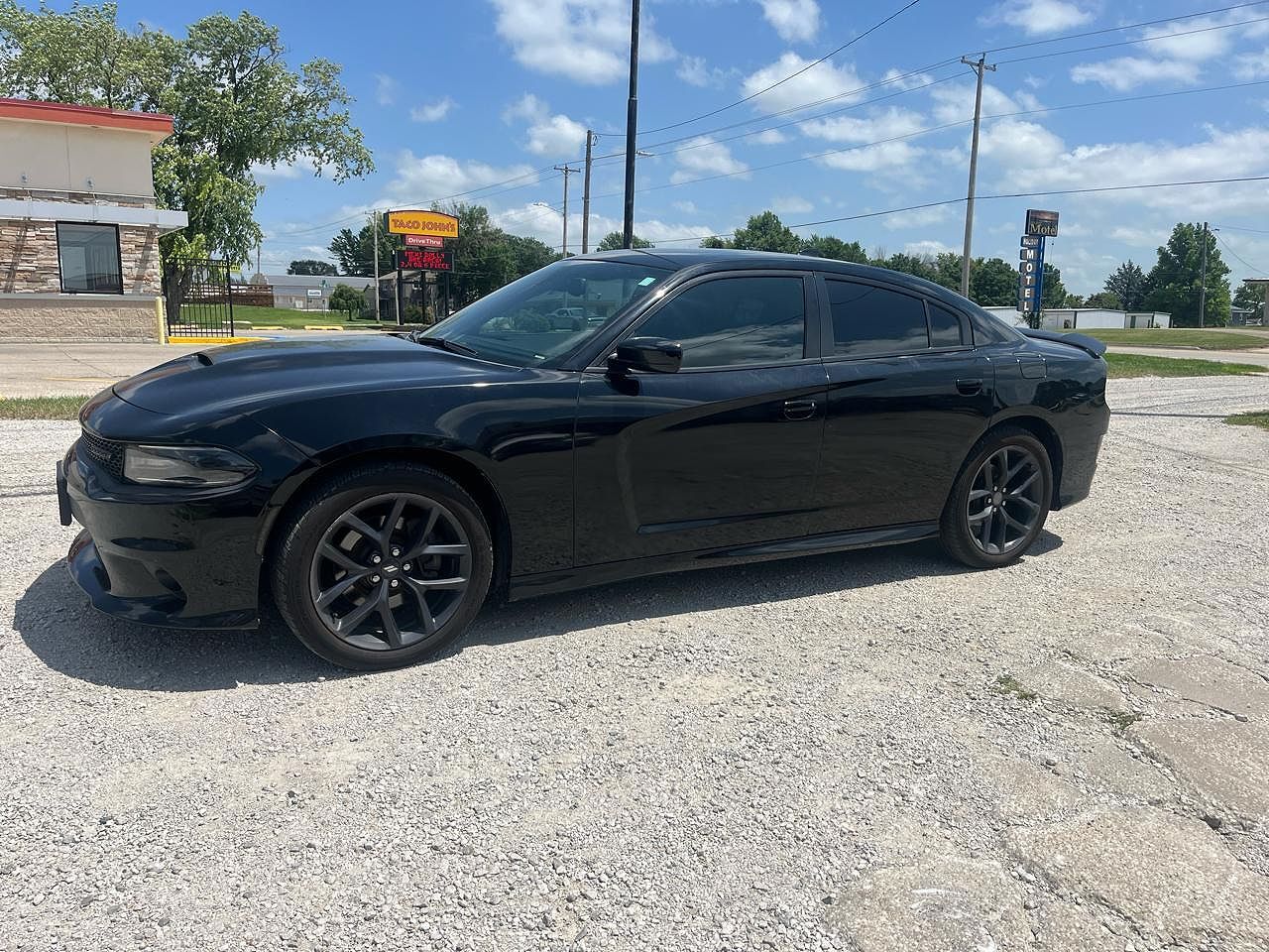 2021 DODGE Charger