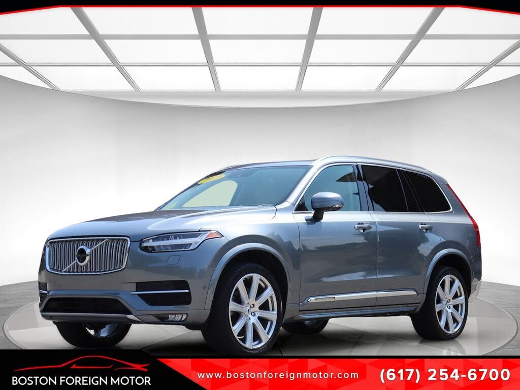 2017 VOLVO XC90
