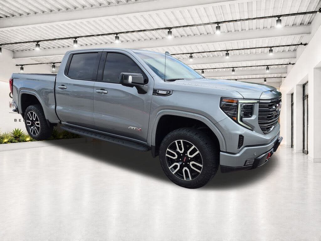 2024 GMC Sierra