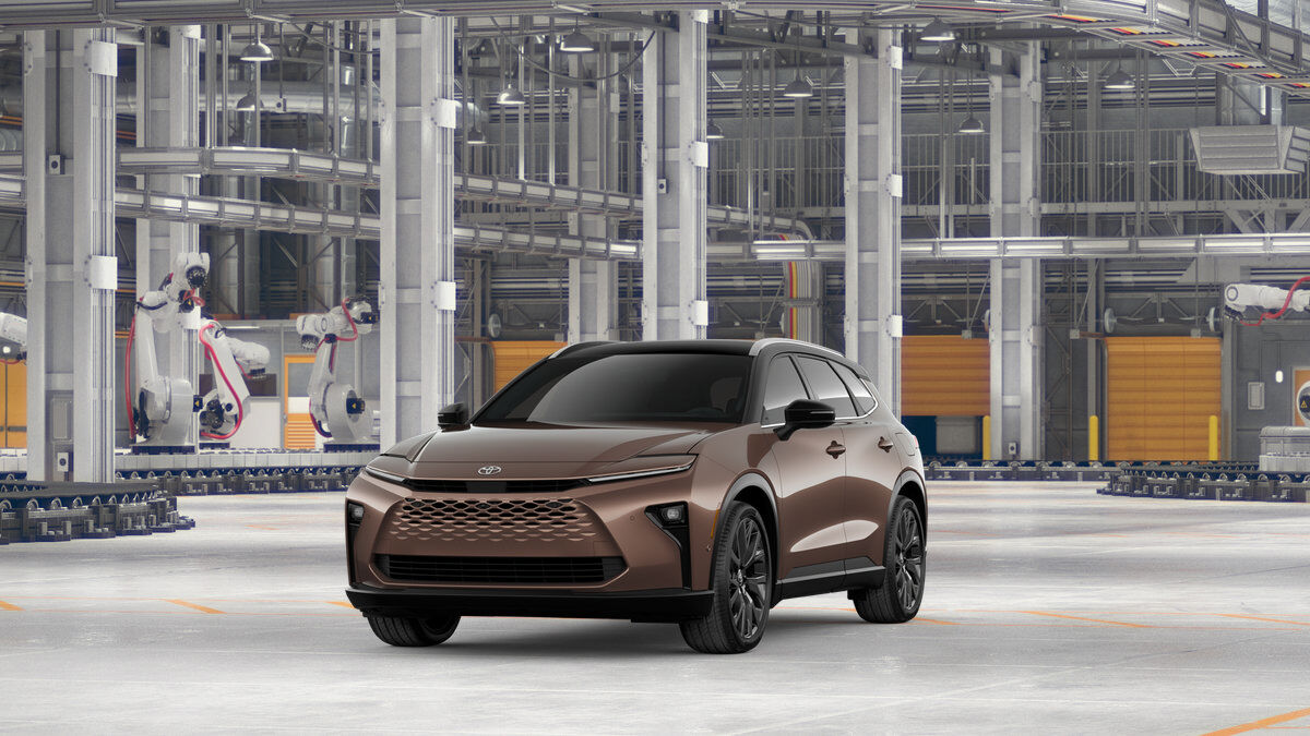 2026 TOYOTA Crown Signia
