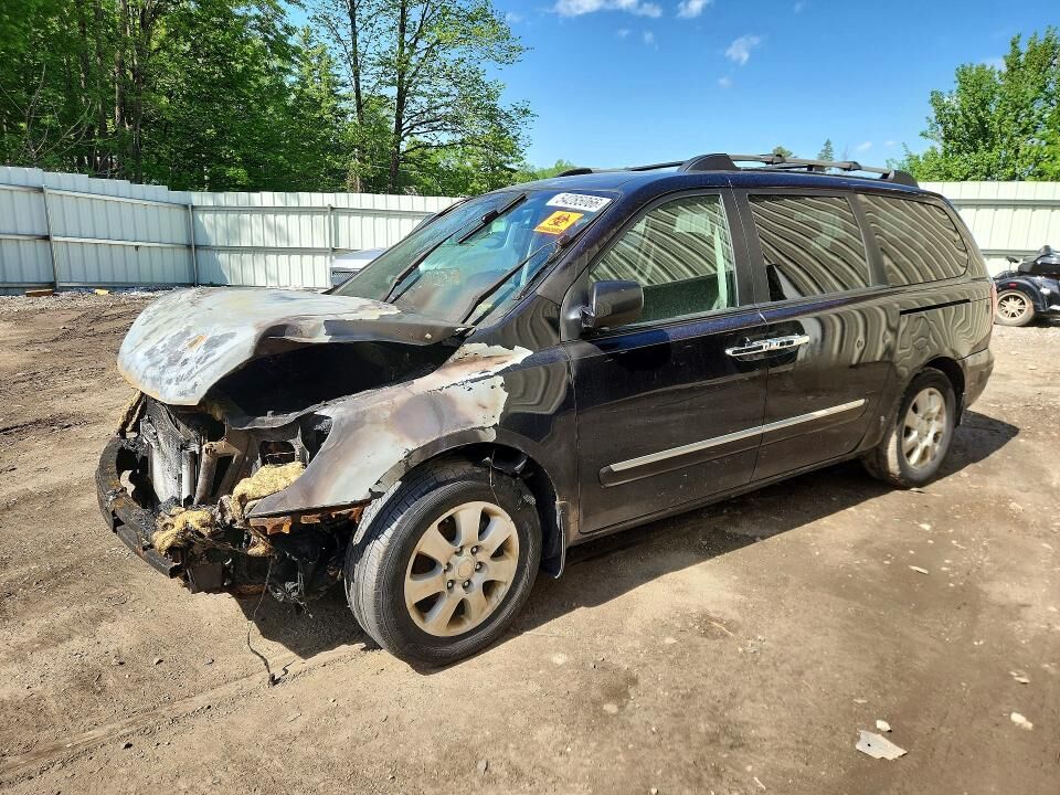 2008 HYUNDAI Entourage