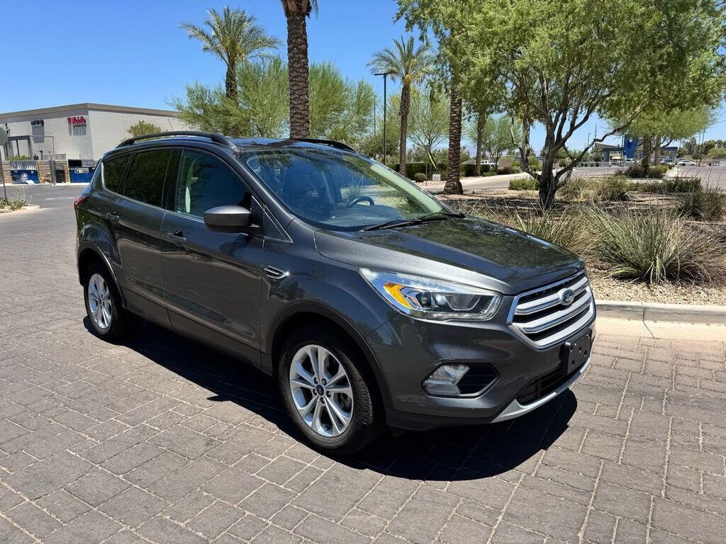 2019 FORD Escape
