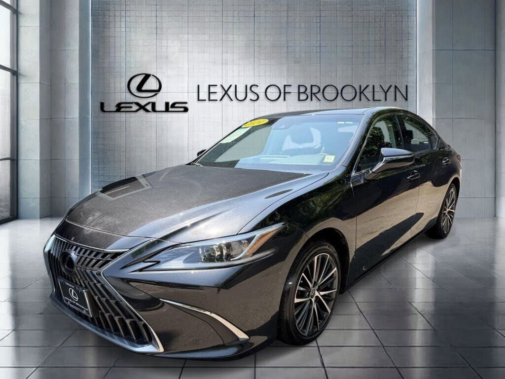 2024 LEXUS ES