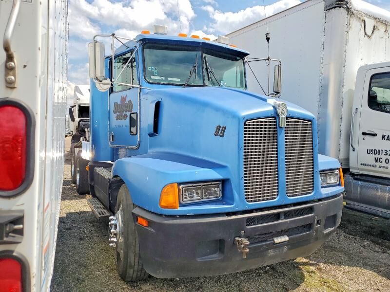 1995 KENWORTH T400