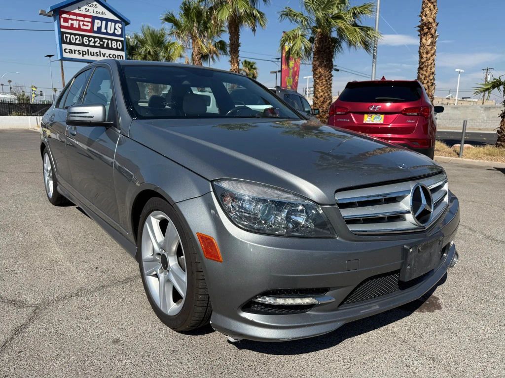 2011 MERCEDES-BENZ C-Class