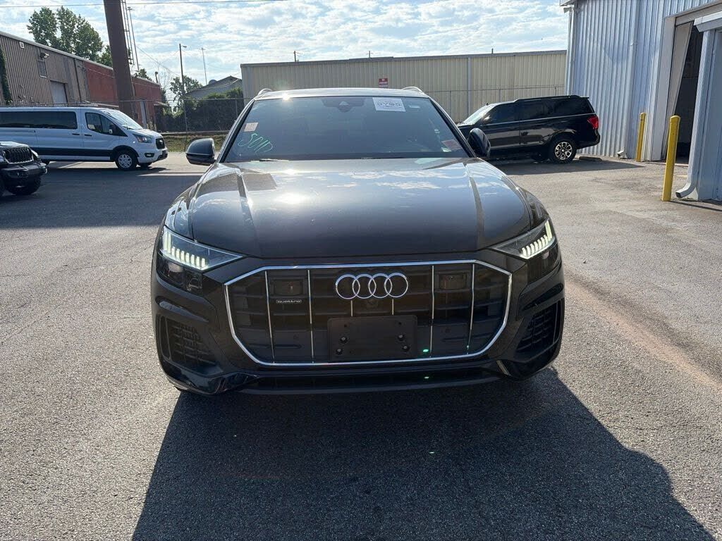 2021 Audi Q8