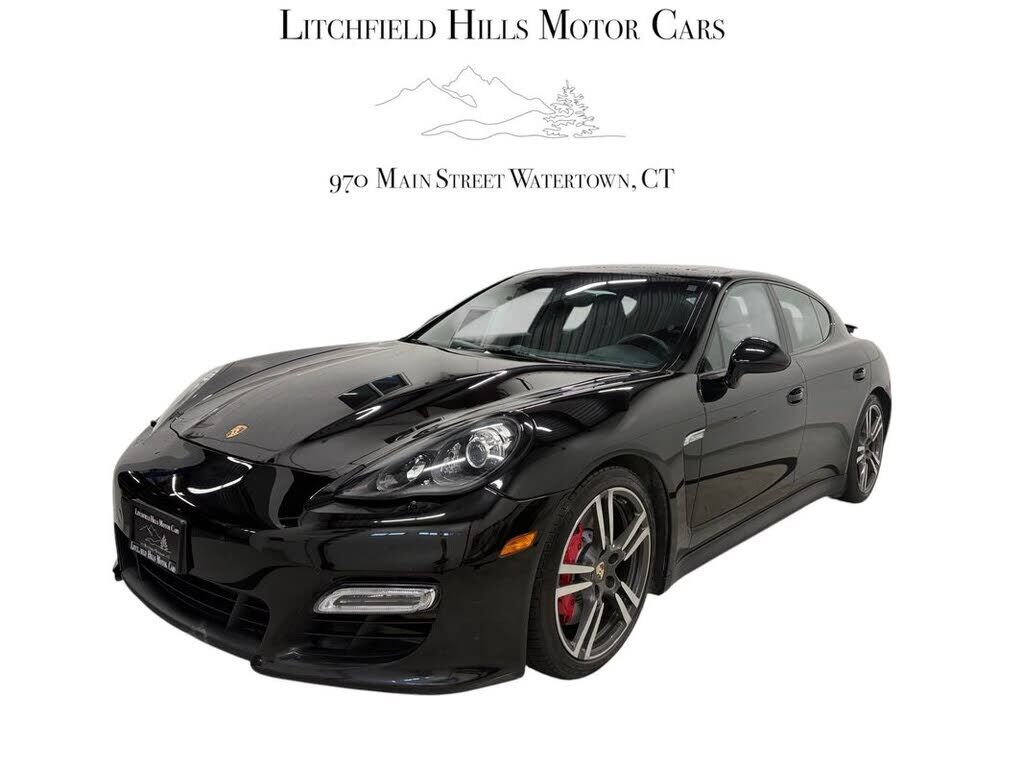 2013 PORSCHE Panamera