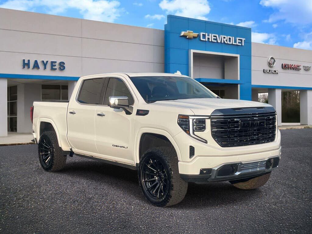 2024 GMC Sierra