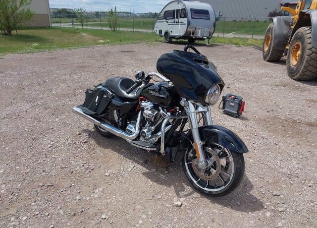 2020 HARLEY DAVIDSON FLHX / Street Glide