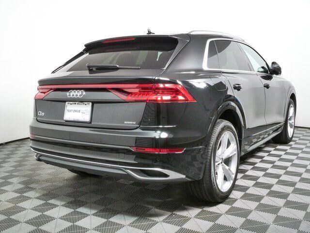 2023 Audi Q8