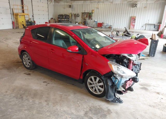 2017 TOYOTA Prius