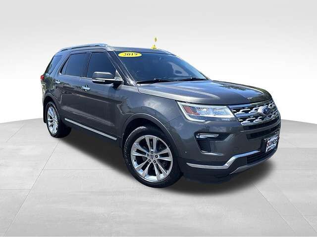 2019 FORD Explorer