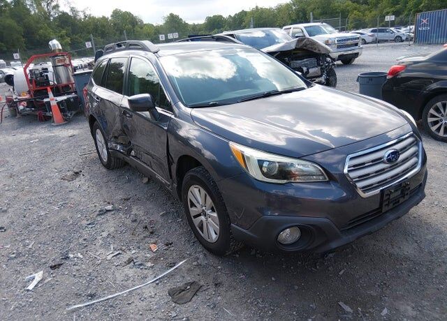 2015 SUBARU Outback
