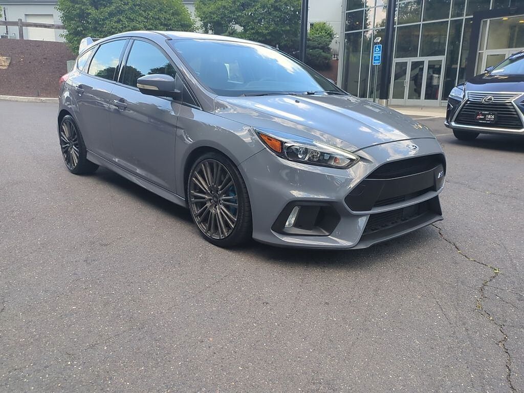 2017 FORD Focus
