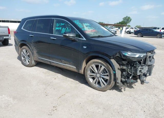 2022 CADILLAC XT6
