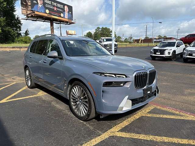 2024 BMW X7