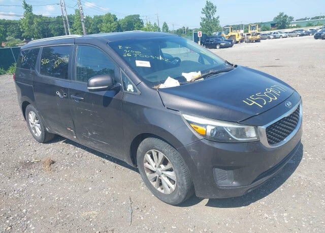 2017 KIA Sedona
