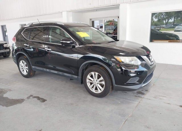 2015 NISSAN Rogue