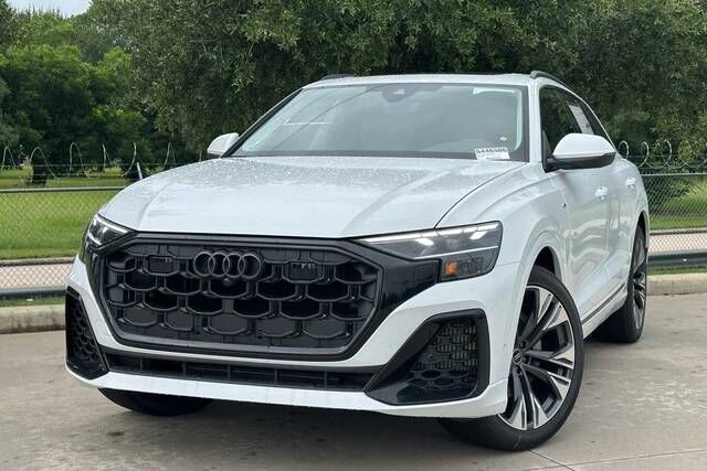 2026 Audi Q8