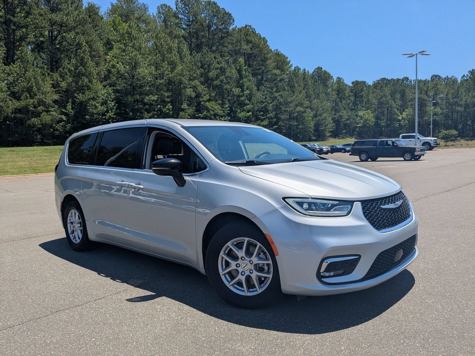 2024 CHRYSLER Pacifica