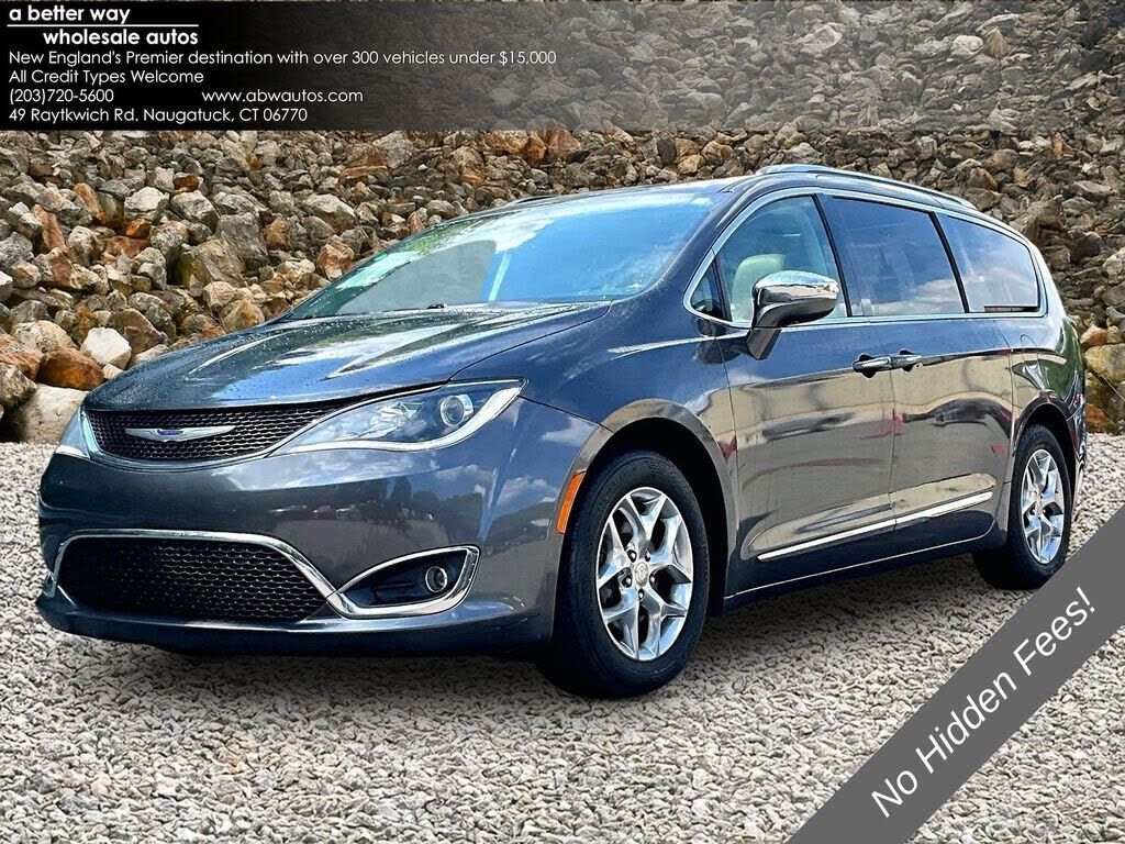 2019 CHRYSLER Pacifica
