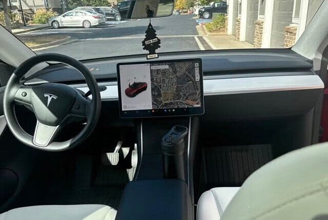 2020 TESLA Model Y